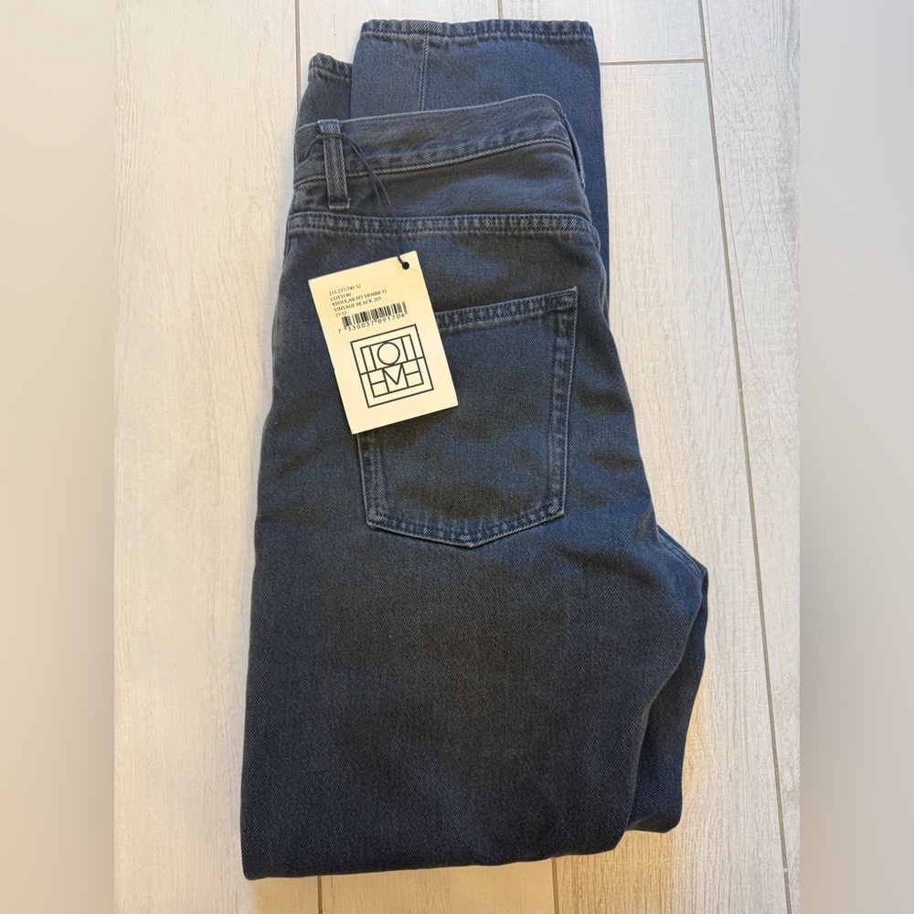 Totême Straight Leg High Waisted Jeans Size 27/32